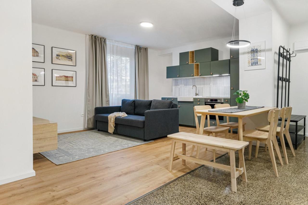 Bratislava Touch 2 Bedroom Apt Εξωτερικό φωτογραφία