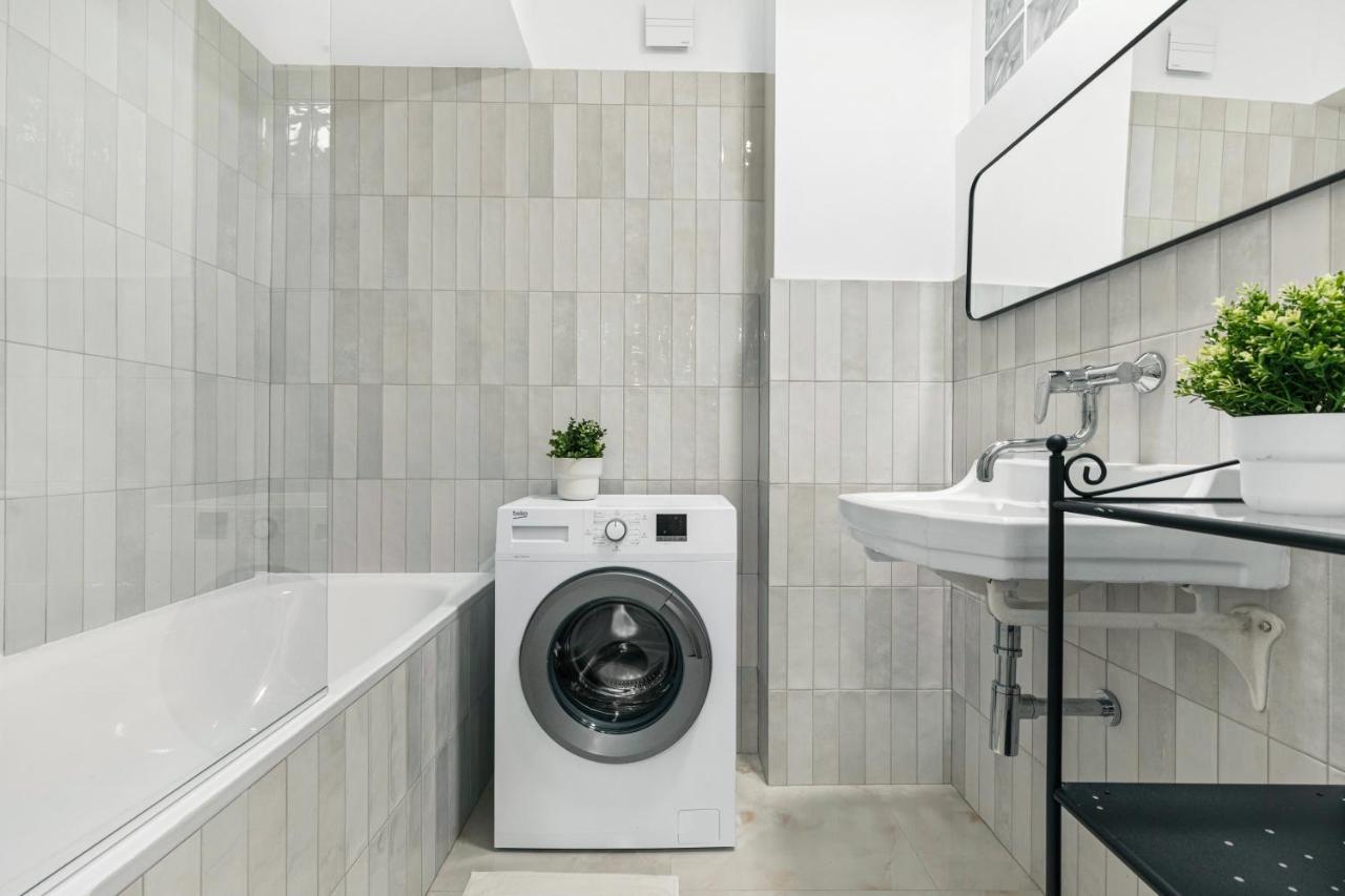 Bratislava Touch 2 Bedroom Apt Εξωτερικό φωτογραφία